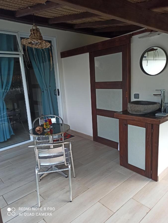 La Maison Du Voyage Tevaitoa Екстериор снимка