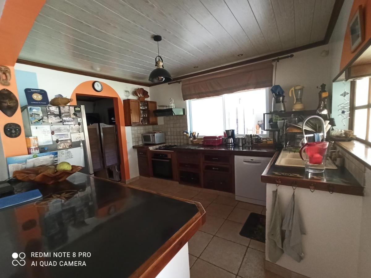 La Maison Du Voyage Tevaitoa Екстериор снимка